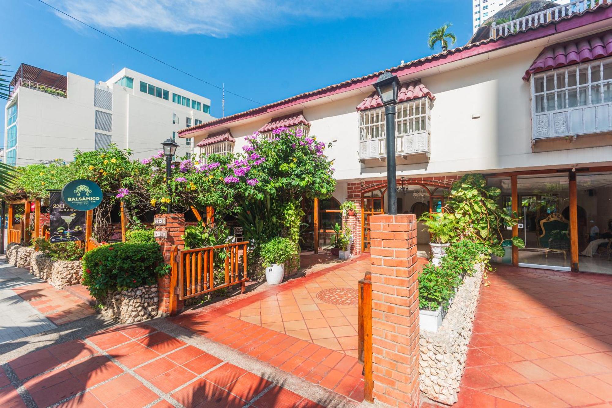 Hotel Baluarte Coast Cartagena Exterior photo
