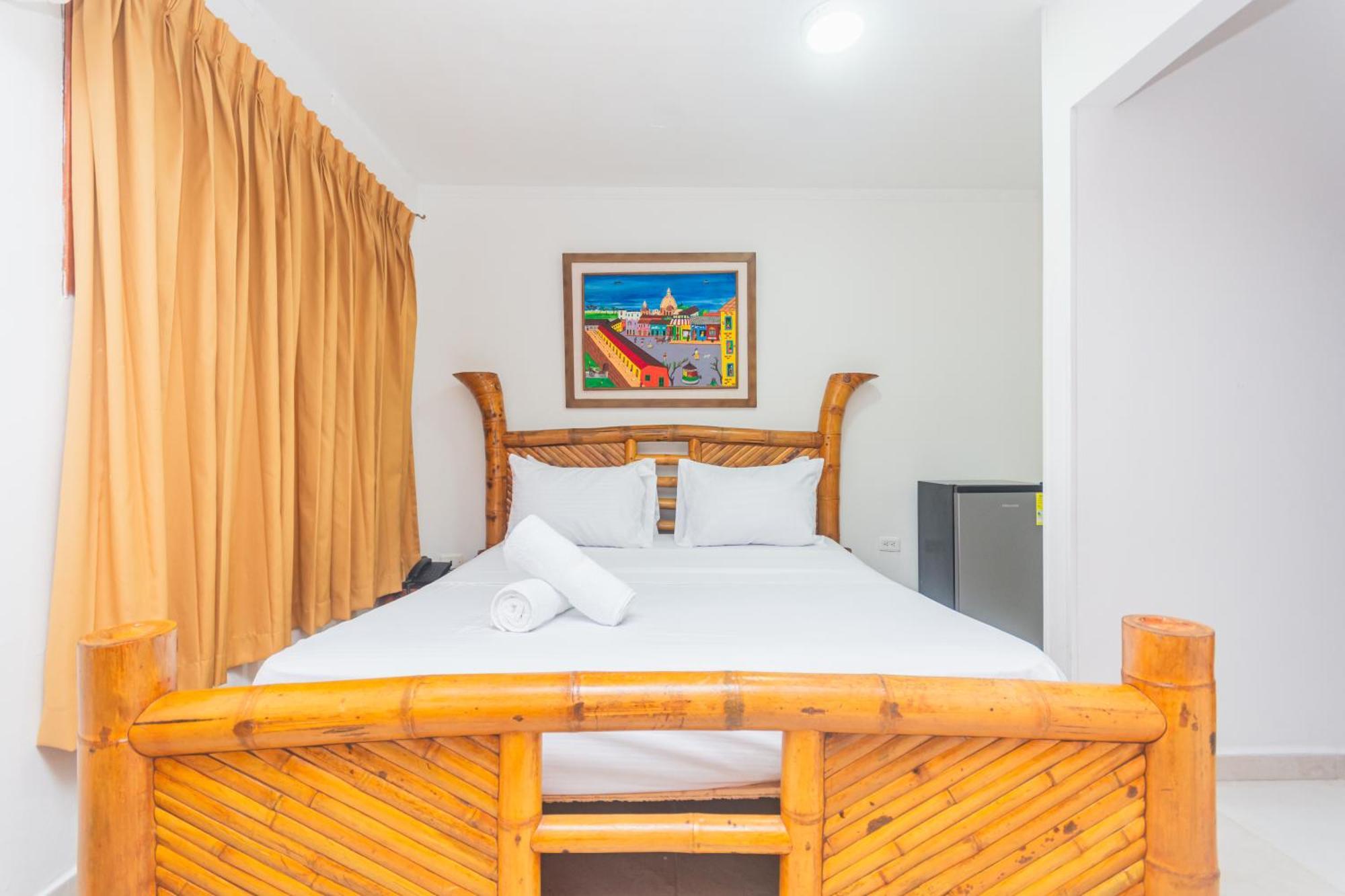 Hotel Baluarte Coast Cartagena Exterior photo