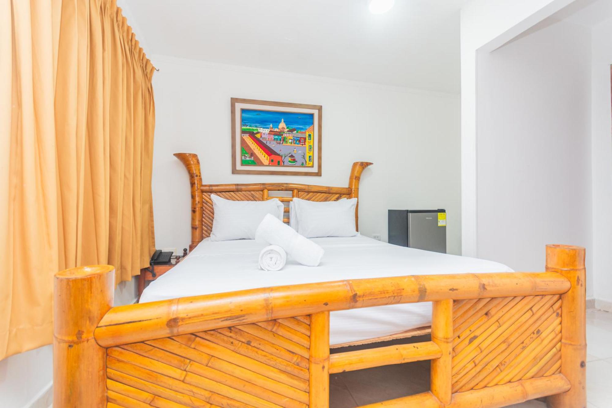 Hotel Baluarte Coast Cartagena Exterior photo