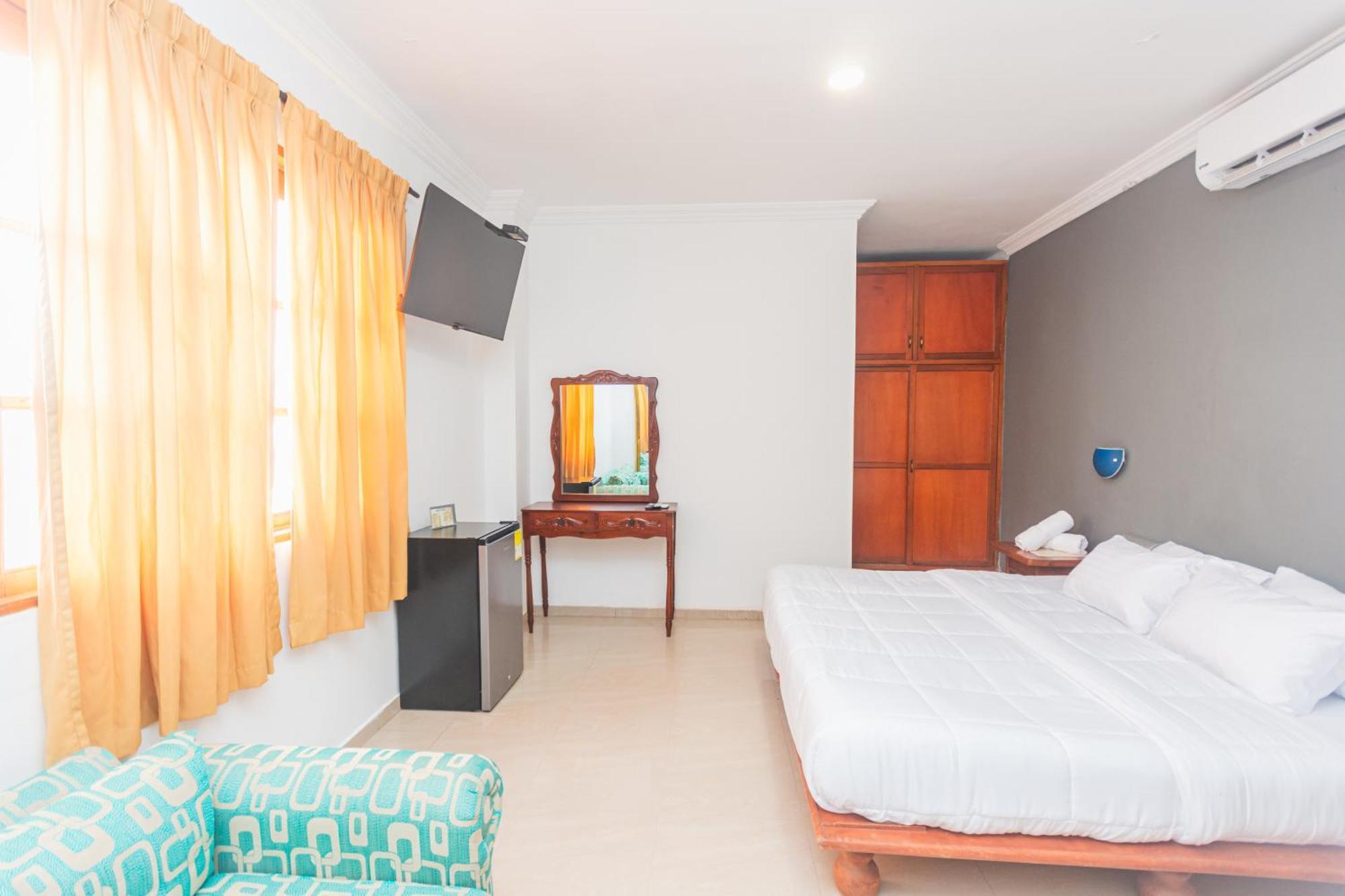 Hotel Baluarte Coast Cartagena Exterior photo