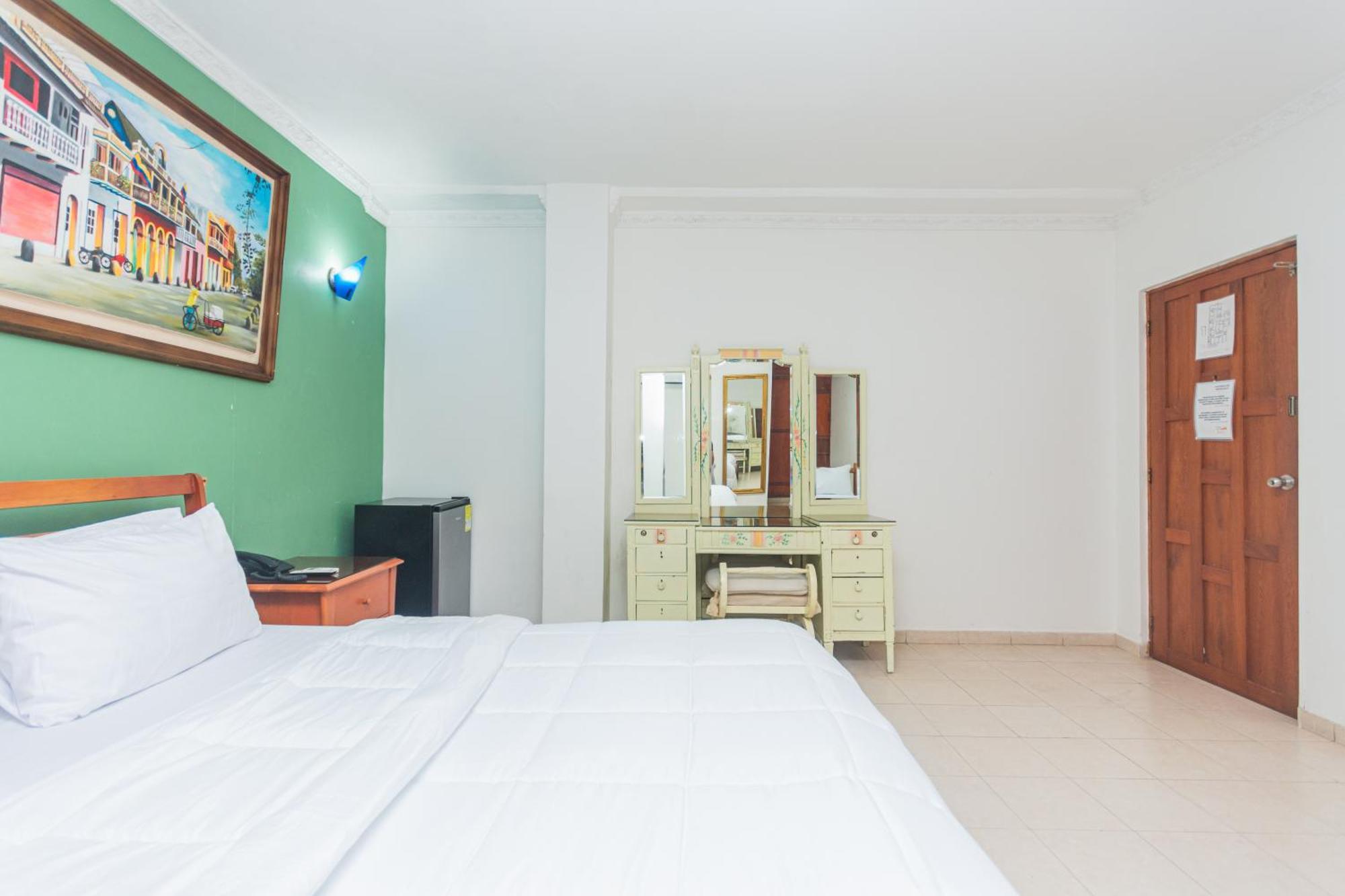 Hotel Baluarte Coast Cartagena Exterior photo