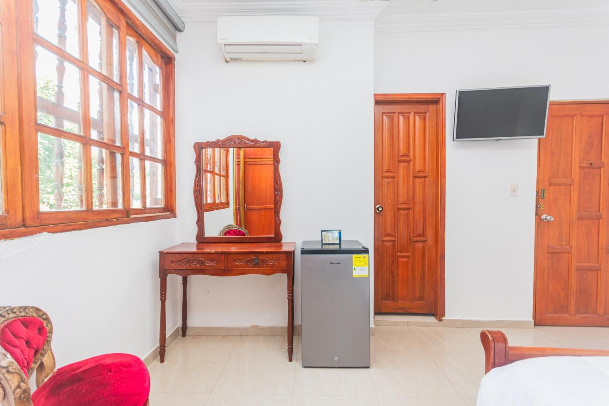 Hotel Baluarte Coast Cartagena Exterior photo